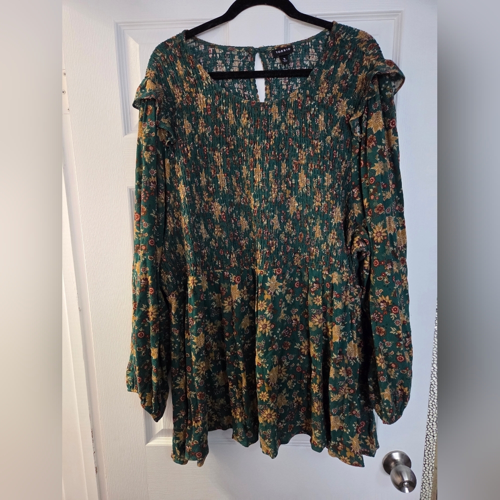 torrid Green Multicolor Knit Top